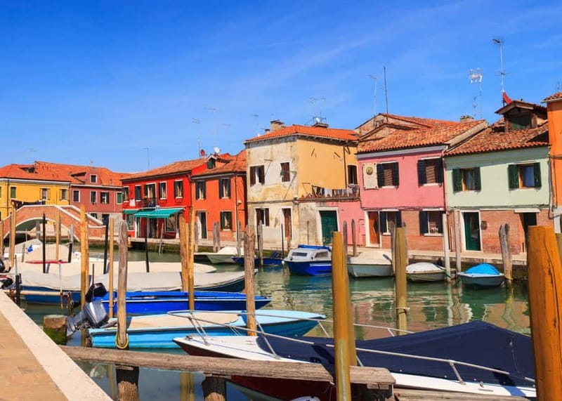 Venice Islands Guided Cruise: Murano, Burano & Torcello - Burano’s Colorful Charm and Lace-Making