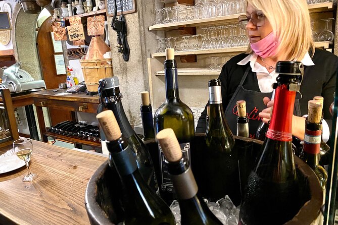 Venice Jewish Ghetto & Cannaregio District Food Wine & Sightseeing Guided tour - The Guide’s Approach and Personal Touch