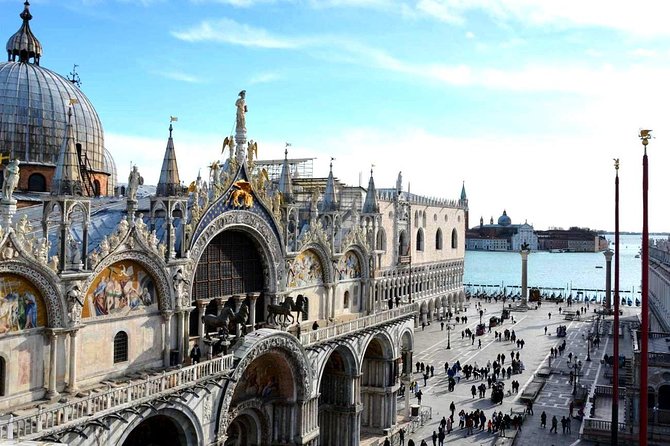Venice Landmarks: Walking Tour Plus St Mark's Basilica and Doge's Palace Tours - Exploring Venices Iconic Landmarks with Expert Guides