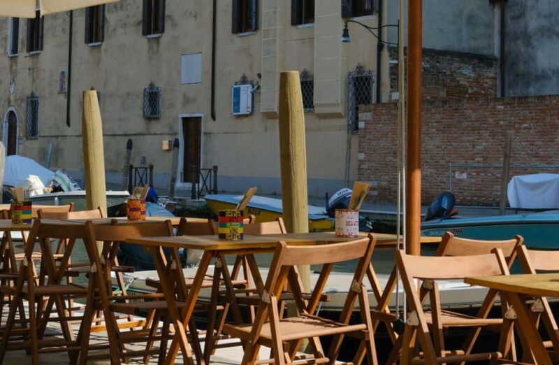 Venice: Luxury Natural Wine Tasting with Cicchetti Tapas - An Expert Host Explains the Art of Natural Winemaking