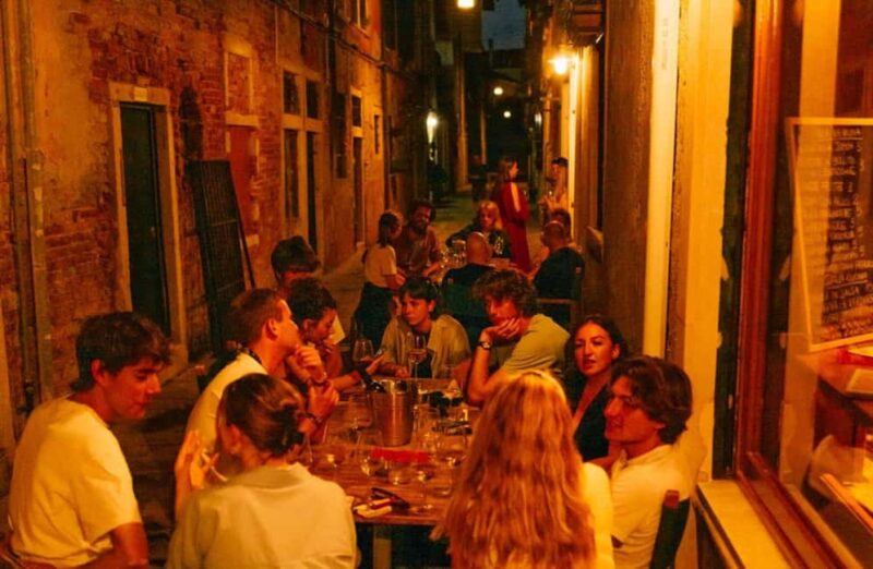 Venice: Luxury Natural Wine Tasting with Cicchetti Tapas - Comparing This Experience to Other Venetian Food Tours