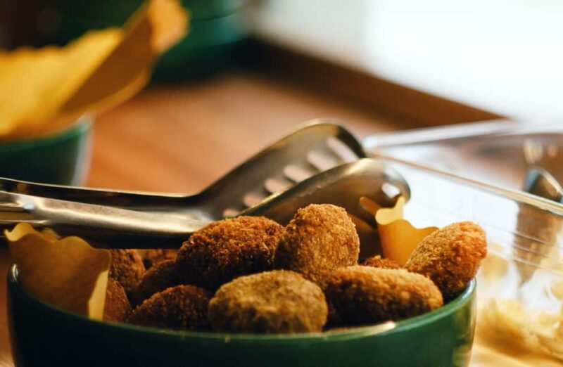 Venice: Luxury Natural Wine Tasting with Cicchetti Tapas - Who Will Appreciate This Tour Most?