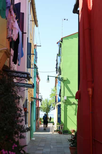 Venice: Murano, Burano, Torcello & Mazzorbo Islands Cruise - Burano’s Colorful Streets and Lace Museum
