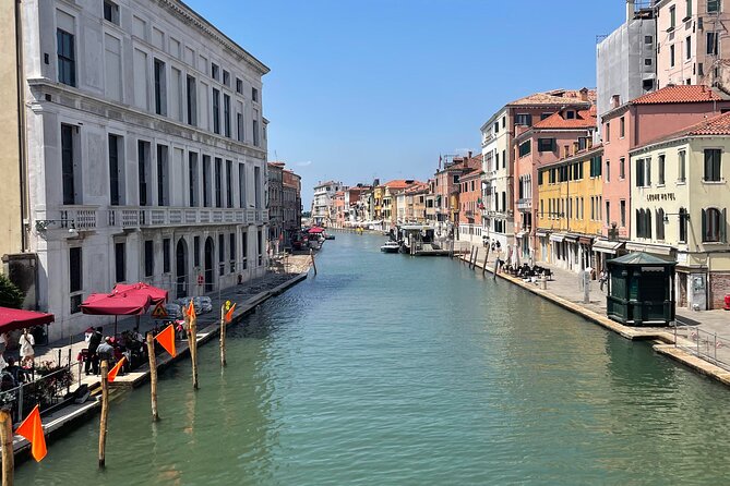 Venice Must See Attractions Walking Tour With A Guide - What You See at the Ponte di Rialto and Rialto Market