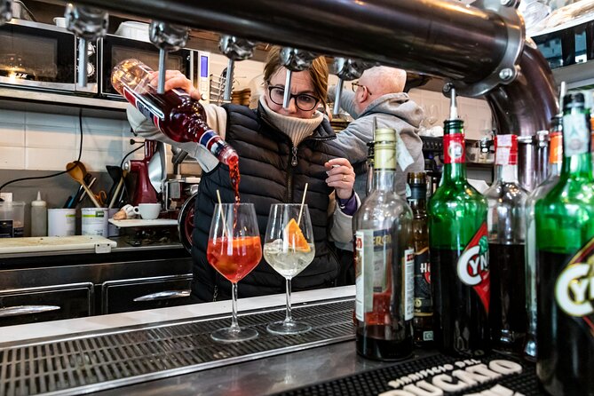 Venice Offbeat Food & Drinks Tour with Eating Europe - Visiting the Historic Jewish Ghetto