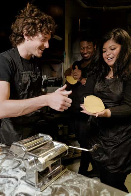 Venice: Pasta Carbonara Cooking Class with Wine - Cooking in a Jazz Club Kitchen: A Unique Atmosphere