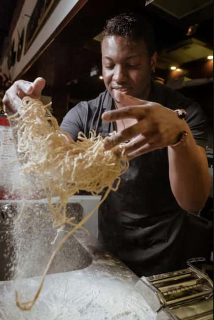 Venice: Pasta Carbonara Cooking Class with Wine - Savor Your Homemade Carbonara with Italian Wines