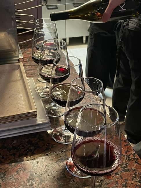 Venice: Pasta Carbonara Cooking Class with Wine - Accessibility and Language Options