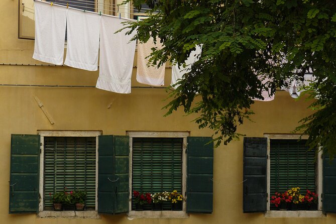 Venice Photography Walking Tour with Private Guide - Customizable Stops and Private Tour Flexibility