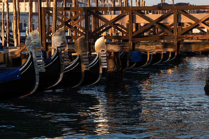 Venice Photography Workshop: The City Through an Artists Eye - The Authentic Energy of Venice’s Market Scenes