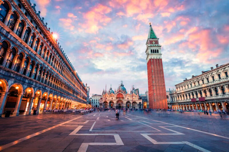 Venice: Priority Access to St. Mark's Basilica & Guided Tour - Explore the Golden Basilica with Priority Access in Venice