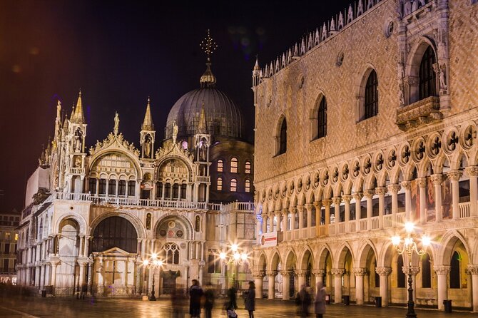 Venice: Private After Dark Tour and Gondola Ride - Key Points