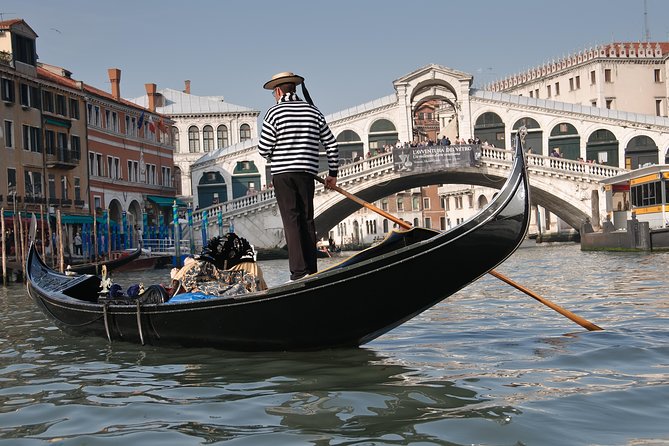 Venice Private Tour fast access, Doge Palace, St Mark's Basilica - Viewing Venice’s Iconic Grand Canal
