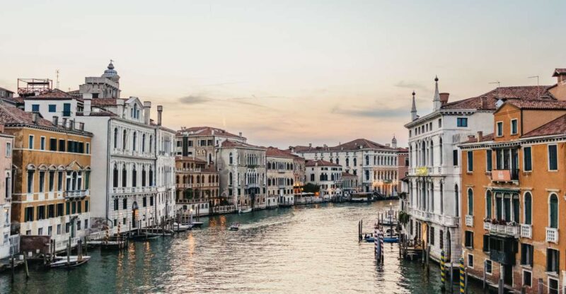 Venice: Private Walking Tour with a Local - How a Private Guide Transforms Venice Discovery