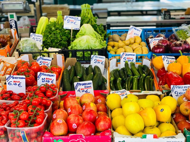 Venice: Rialto Area Street Food Tour and Sightseeing - Exploring Venice’s Rialto Market: The Heart of Trading and Fresh Ingredients