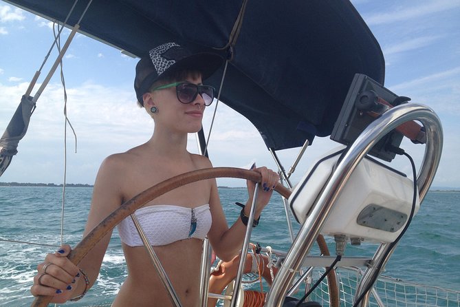 Venice Sailing Cruise to northern lagoon - Visiting Burano and the Art of Lace-Making