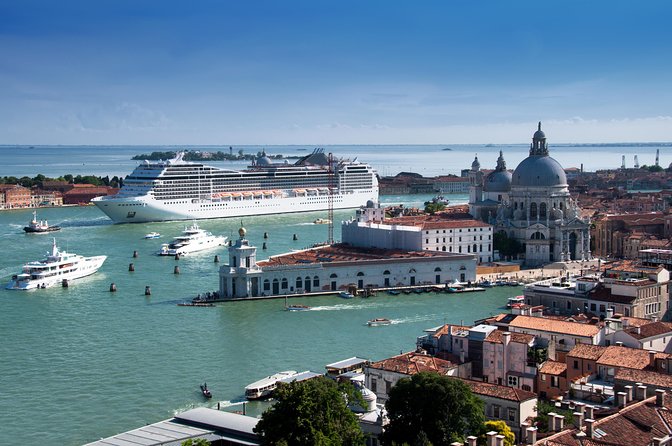 Venice Shared Departure Transfer: Central Venice to Marittima Cruise Port - The Role of the Water Taxi Driver