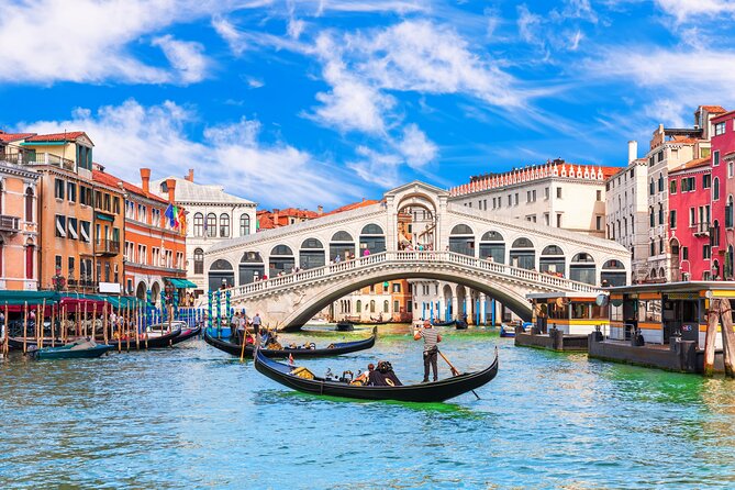 Venice Shared Gondola Ride: 30 Minutes through Grand Canal - A Classic Venice Experience at an Affordable Price