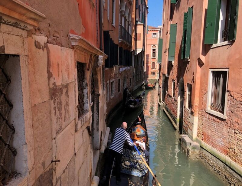 Venice: Shared Gondola Ride - Comparing to Similar Tours