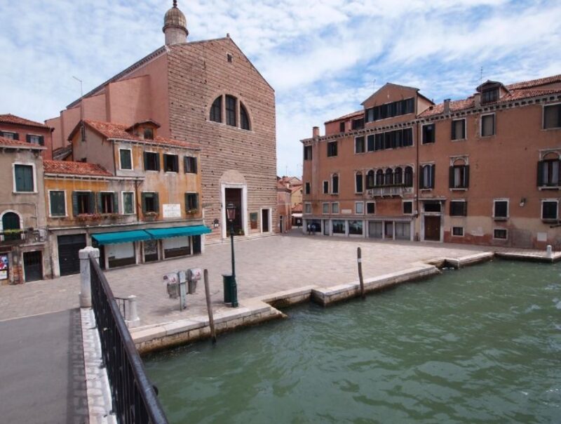 Venice: Sightseeing Tour with a Local Guide - Practical Details and Logistics