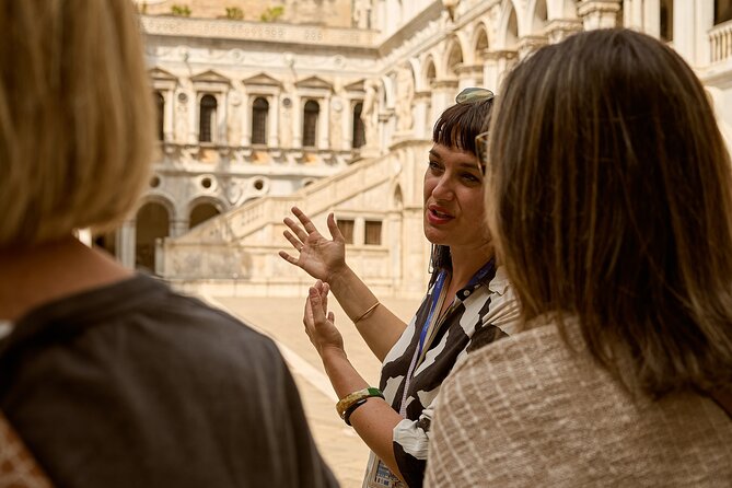 Venice Skip lines at Doge's & St. Mark's with Exclusive Sky Walk - Starting Point in the Heart of Venice