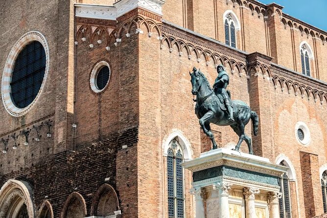 Venice & Skip-the-line St. Mark's Bell Tower Private Guided Tour - Exploring the Bridge of Sighs and Nearby Canals