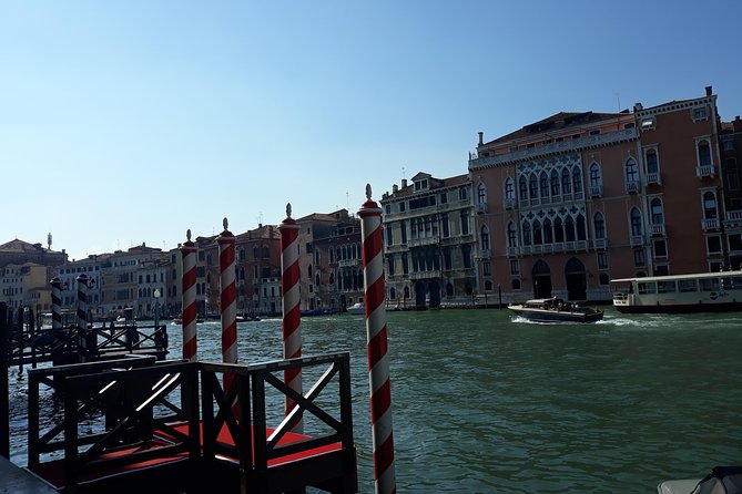 Venice Small Group Tour With Local Guide - Physical Requirements and Accessibility