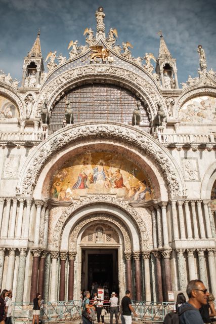 Venice: St. Mark's Basilica Skip-the-Line Entry & Audioguide - The Experience from the Inside: Art and Atmosphere