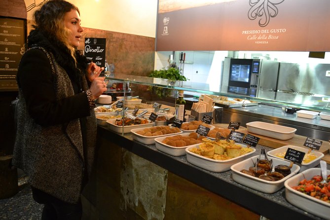Venice Street Food and Sightseeing Small Group Tour - Dive into Venice’s Food and Sights in a Small Group Setting
