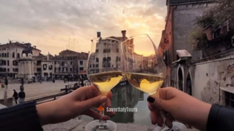 Venice: Sunset Walking Tour with Food and Wine Tastings - Key Points