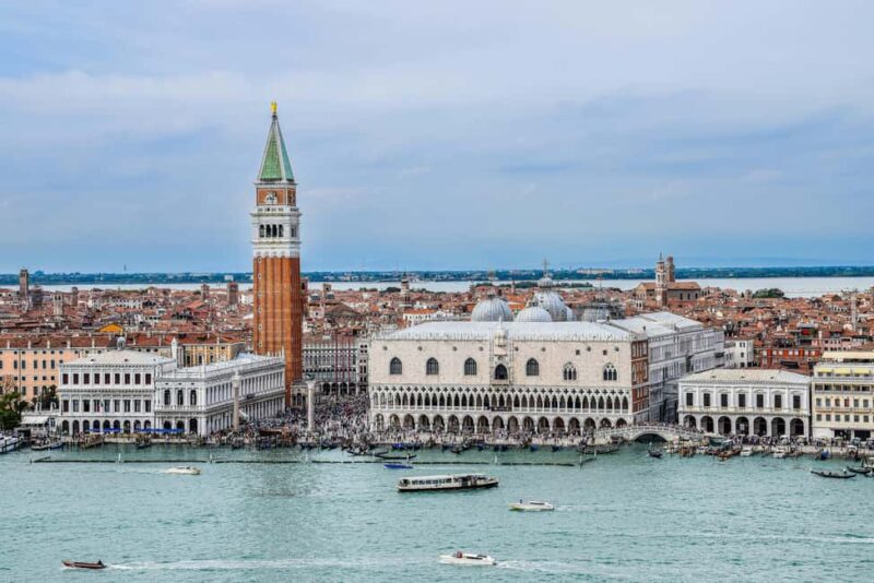 Venice: The History of St. Mark's Basilica Tour - All-Inclusive Experience with the Full Ticket