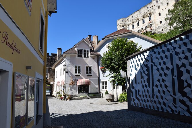 Venice to Salzburg Scenic Luxury Transfer with Sightseeing - Key Points