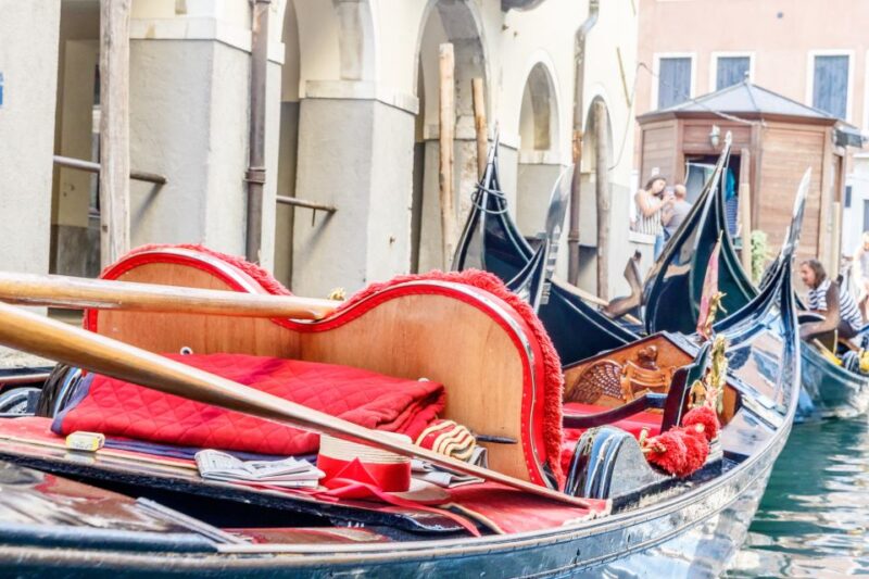 Venice: Traditional Shared Gondola Ride - Practical Tips for Participants