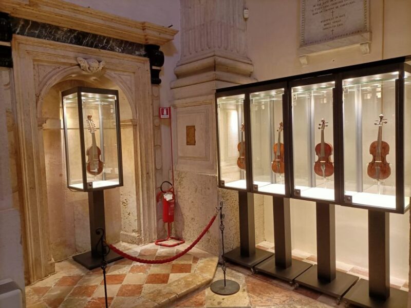 Venice: Vivaldi Baroque Concert Ticket and Free Music Museum - Venice’s Historic San Vidal Church Hosts the Concert