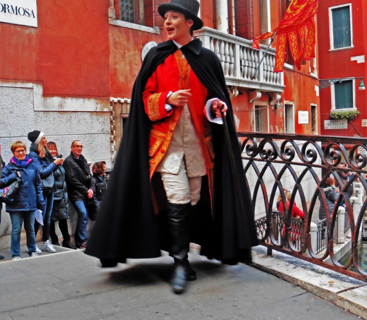 Venice:Theatrical Walking Carnival Show & Casanova's Secrets - An Engaging 75-Minute Theatrical Journey Through Venice