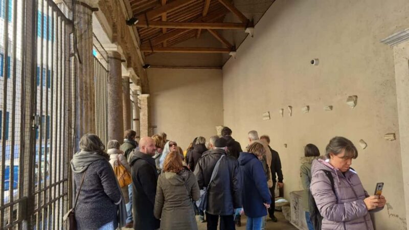 Venture beneath San Giovanni with a speleologist - Exploring the Basilica di San Giovanni in Laterano