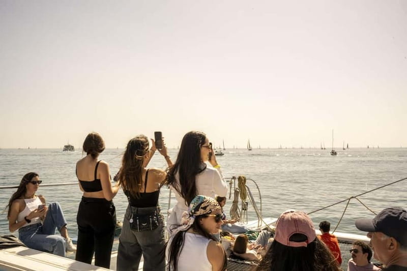 Vermouth on Catamaran: A Gastronomic Experience in Barcelona - The Atmosphere and Music on Board