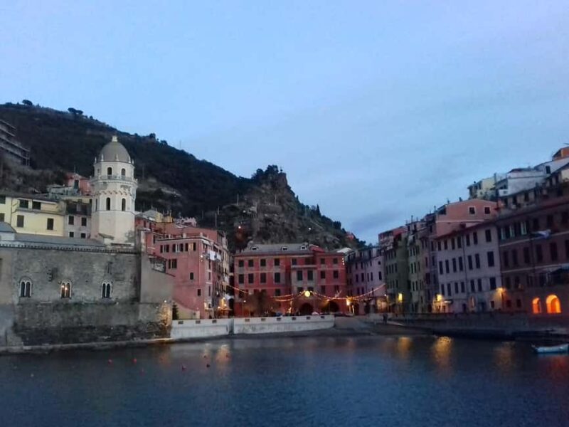 Vernazza (5 Terre): olive grove tour and oil and wine tasting - Key Points