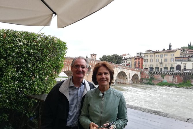 Verona City Sightseeing Walking Tour of Must-See Sites with Local Guide - Practical Details: Meeting Points and Tour Logistics
