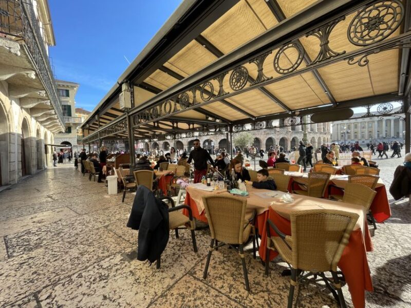 Verona: City Walking Tour with Cable Car & Wine Aperitif - Discovering Verona’s Cultural Heart in the Old Town