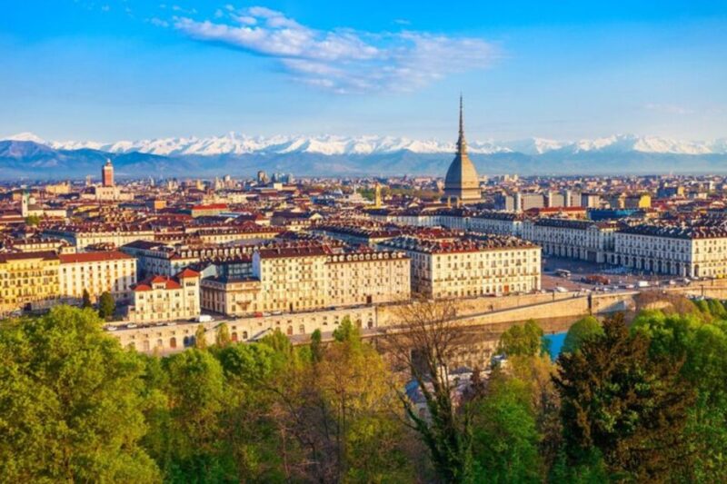 Verona: Custom Private Tour with a Local Guide - Suitable For Who Wants an Authentic Verona Experience