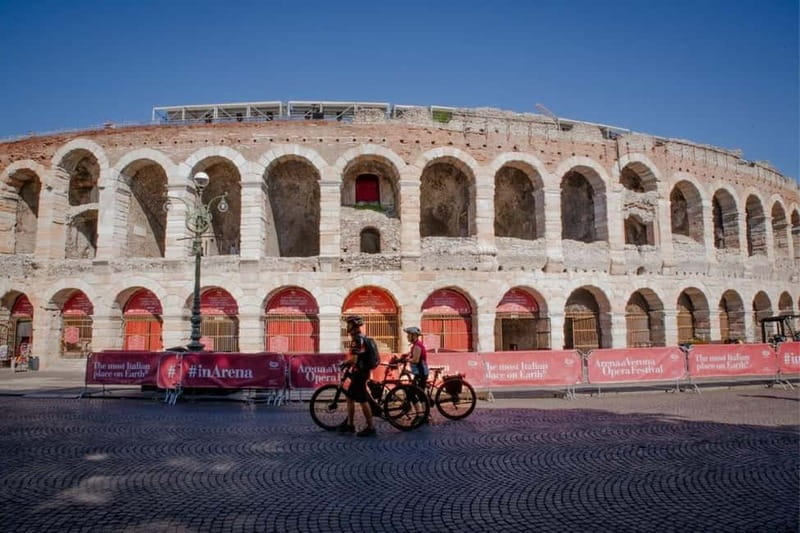 Verona e-bike tour: city center and panoramic views - Key Points