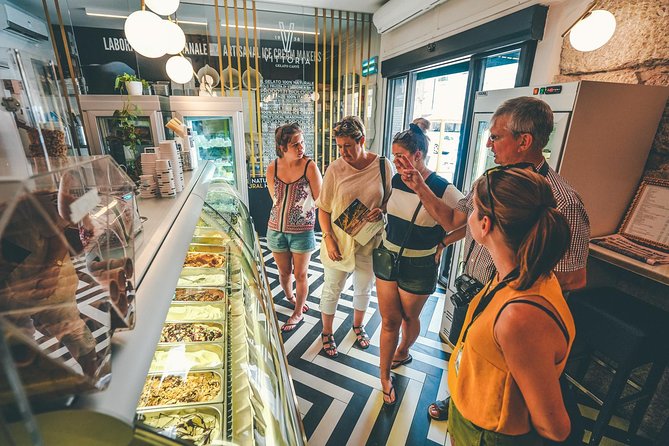 Verona Food & Wine Walking Tour in Small-group - Discover Verona’s Historic Landmarks on a Food Tour