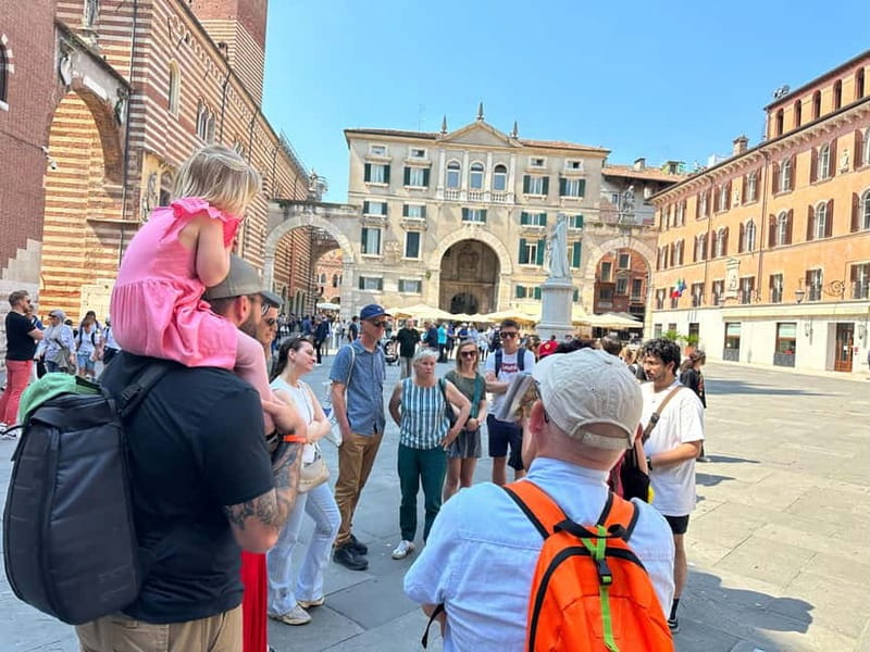 Verona: Guided Small Group Walking Tour of the City of Love - Key Points