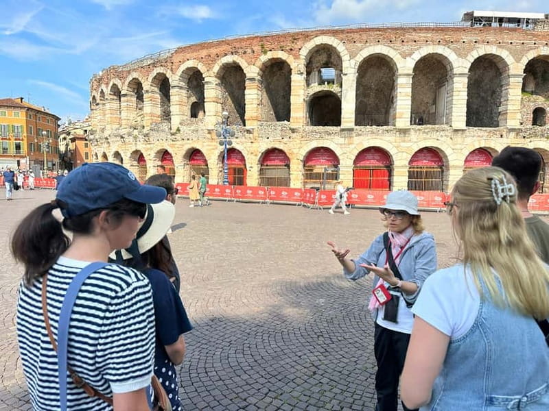 Verona: Guided Small Group Walking Tour of the City of Love - Visiting Juliet’s House and Its Famous Balcony