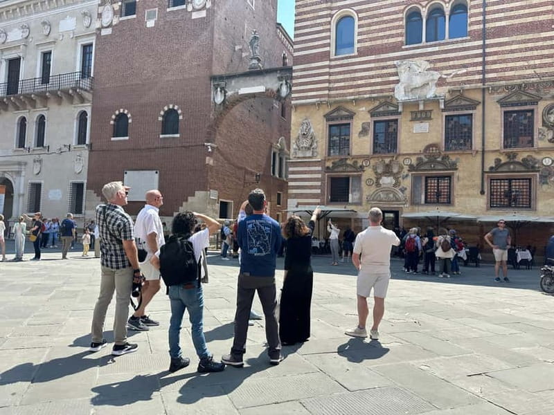 Verona: Guided Small Group Walking Tour of the City of Love - Strolling Through the Oldest Square: Piazza delle Erbe