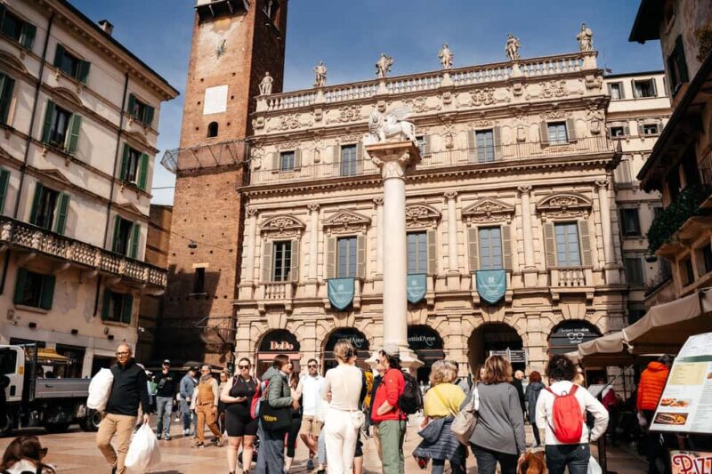 Verona: Highlights Walking Tour with Arena Priority Access - Key Points