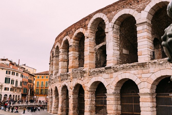 Verona Highlights with Local: Walking Tour Juliet's House Tickets - Key Points