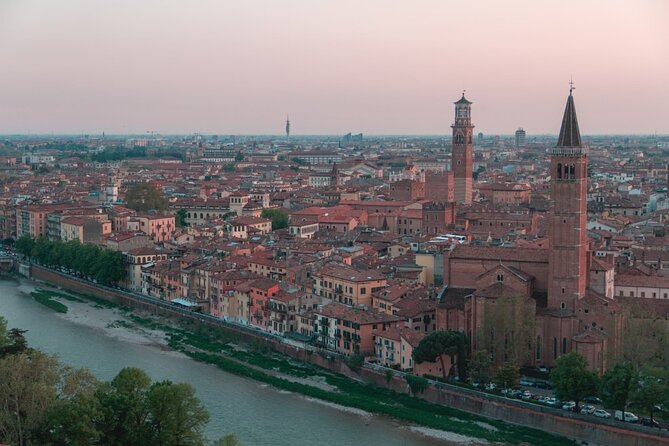 Verona Highlights with Local: Walking Tour Juliet's House Tickets - Comparing Similar Verona Activities