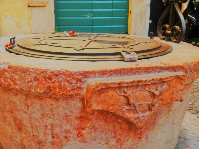 Verona: History and Hidden Gems Guided Walking Tour - Verona’s Hidden Treasures and Scenic Views